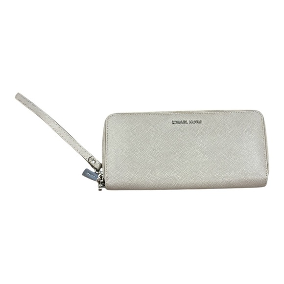 Michael Kors Handbags - Michael Kors Silver Wristlet Wallet